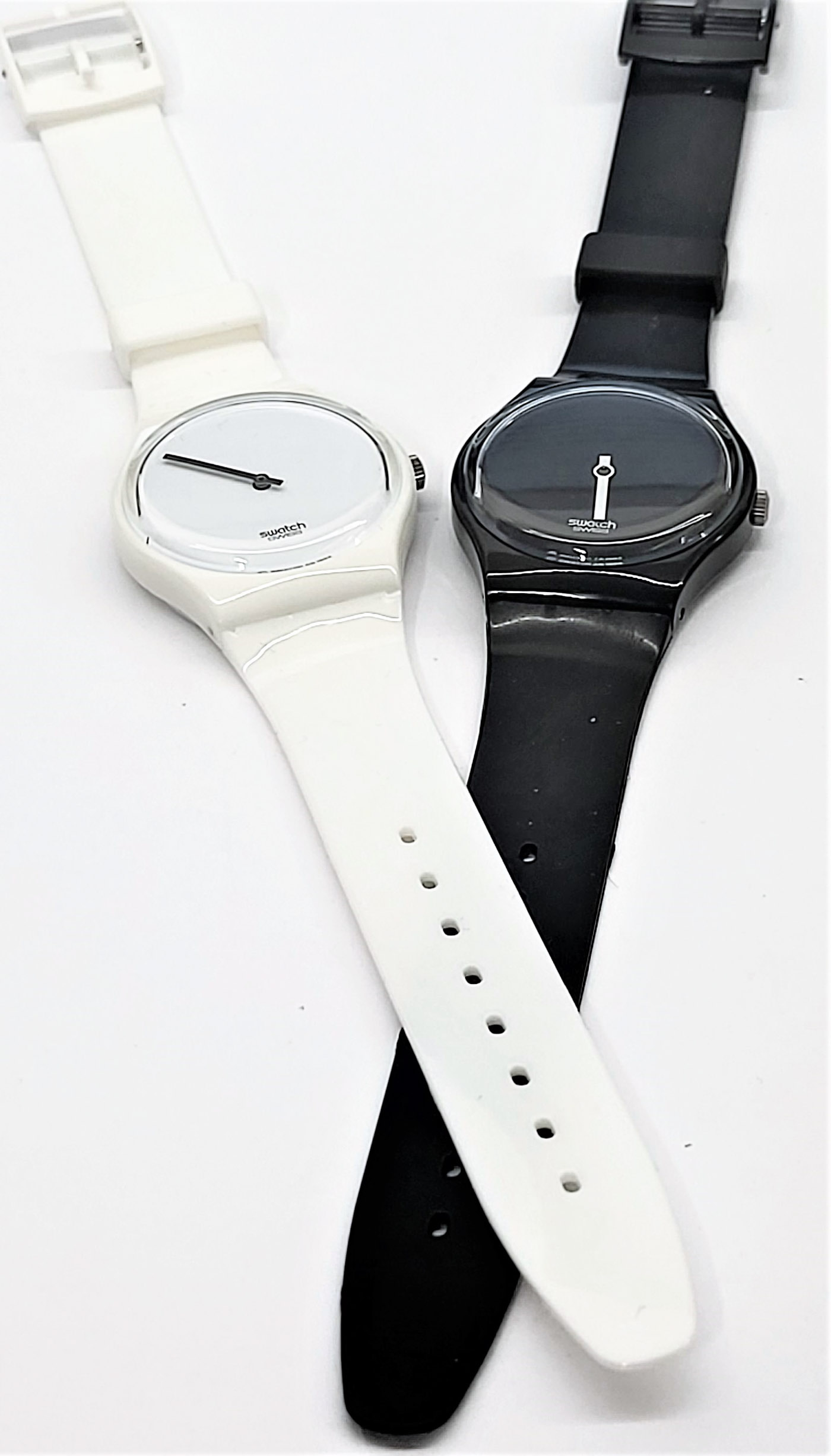 未使用⭐️Swatch⭐️White Hours & Black Minutes Swatch Special - White Hours & Black Minutes – GZS10 - 1995